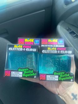 Needoh glitter cubes