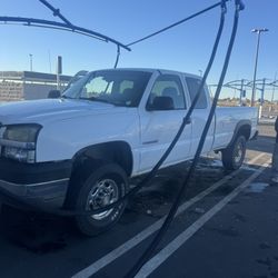2005 Chevy Silverado 2wd 2500