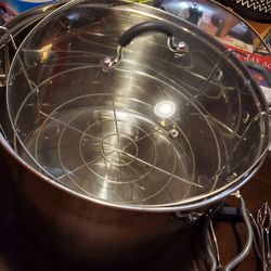 Canning Pot W/ Accessories 