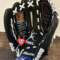 Mizuno Girls Softball Glove