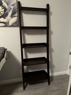Leaning Ladder Shelf
