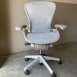 Classic Aeron Chairs Size B Fully Loaded 