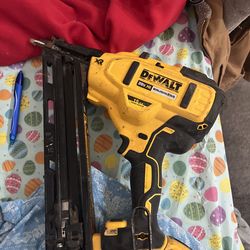 Dewalt nail guy