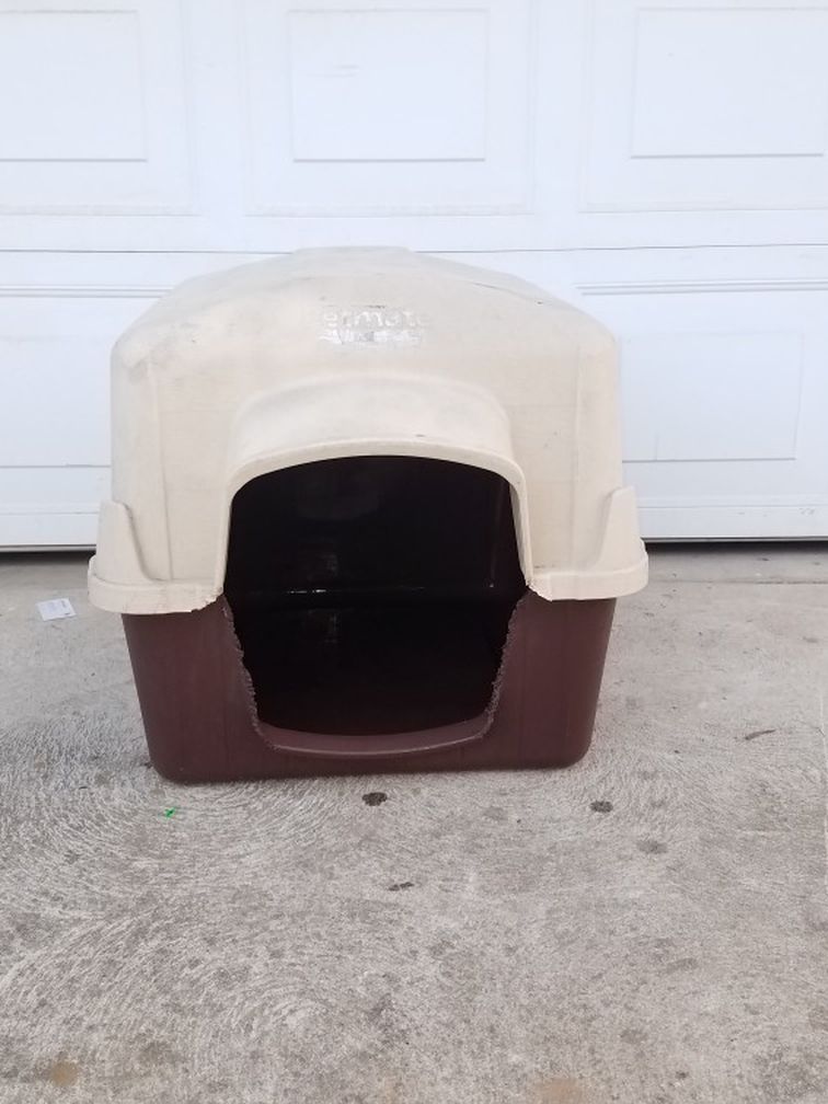 Dog House!