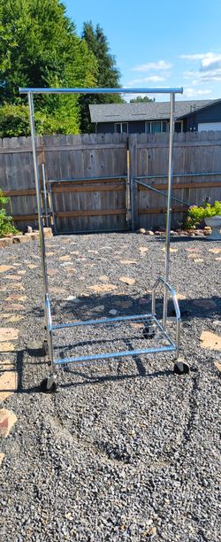 Clothes rack