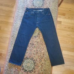 New Men's Levi 501 Jeans.