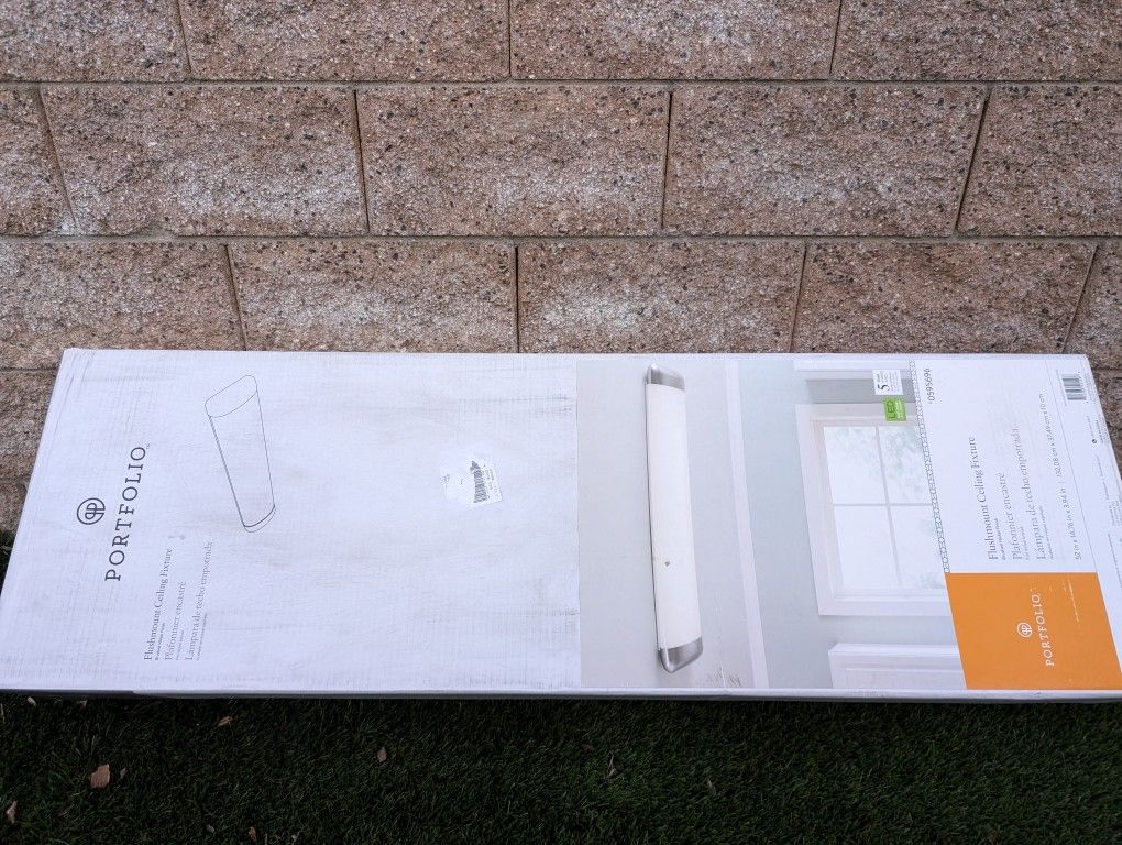 Portfolio Flushmount Ceiling Fixture LED Lights !New!