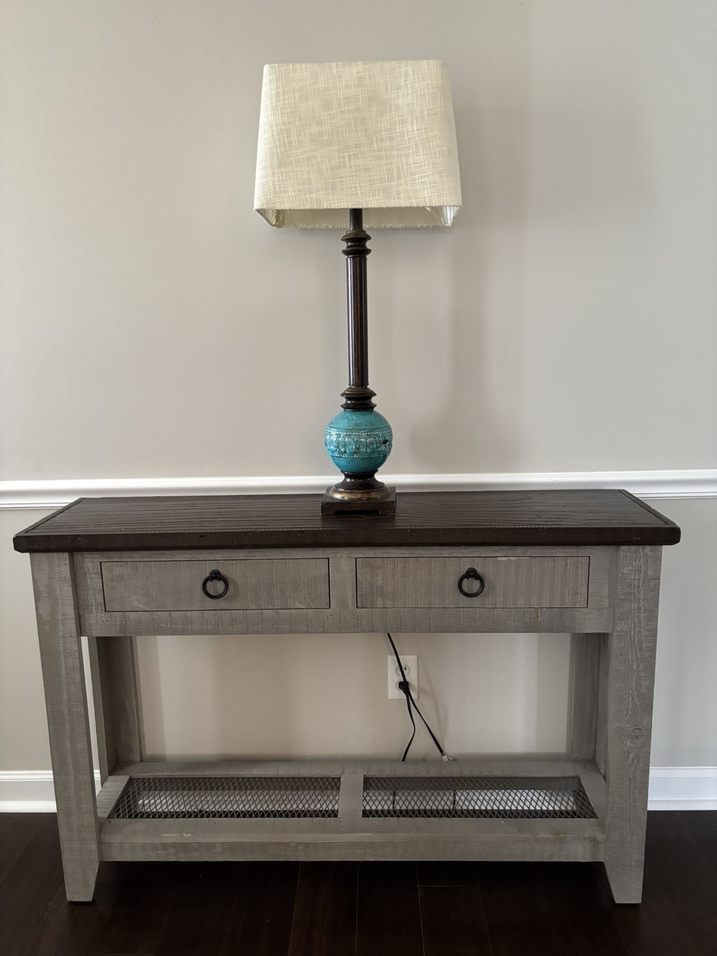 Table And Lamp