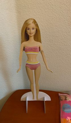 Barbie magnetic fashion doll 2003