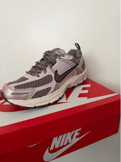 Vomero 5 Nike