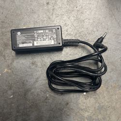 HP Stream 40w Charger