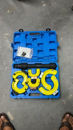 Strut spring compressor kit