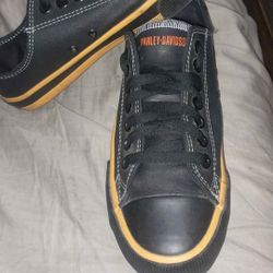 Harley Davidson ***LIKE NEW*** Chuck Taylor Look-a-likes