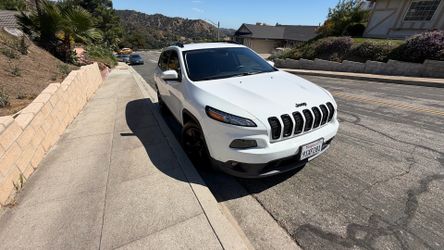 2018 Jeep Cherokee