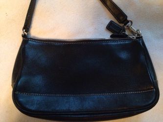 AUTHENTIC COACH PURSE
