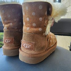 UGG Toddler Girls Boots Size 8