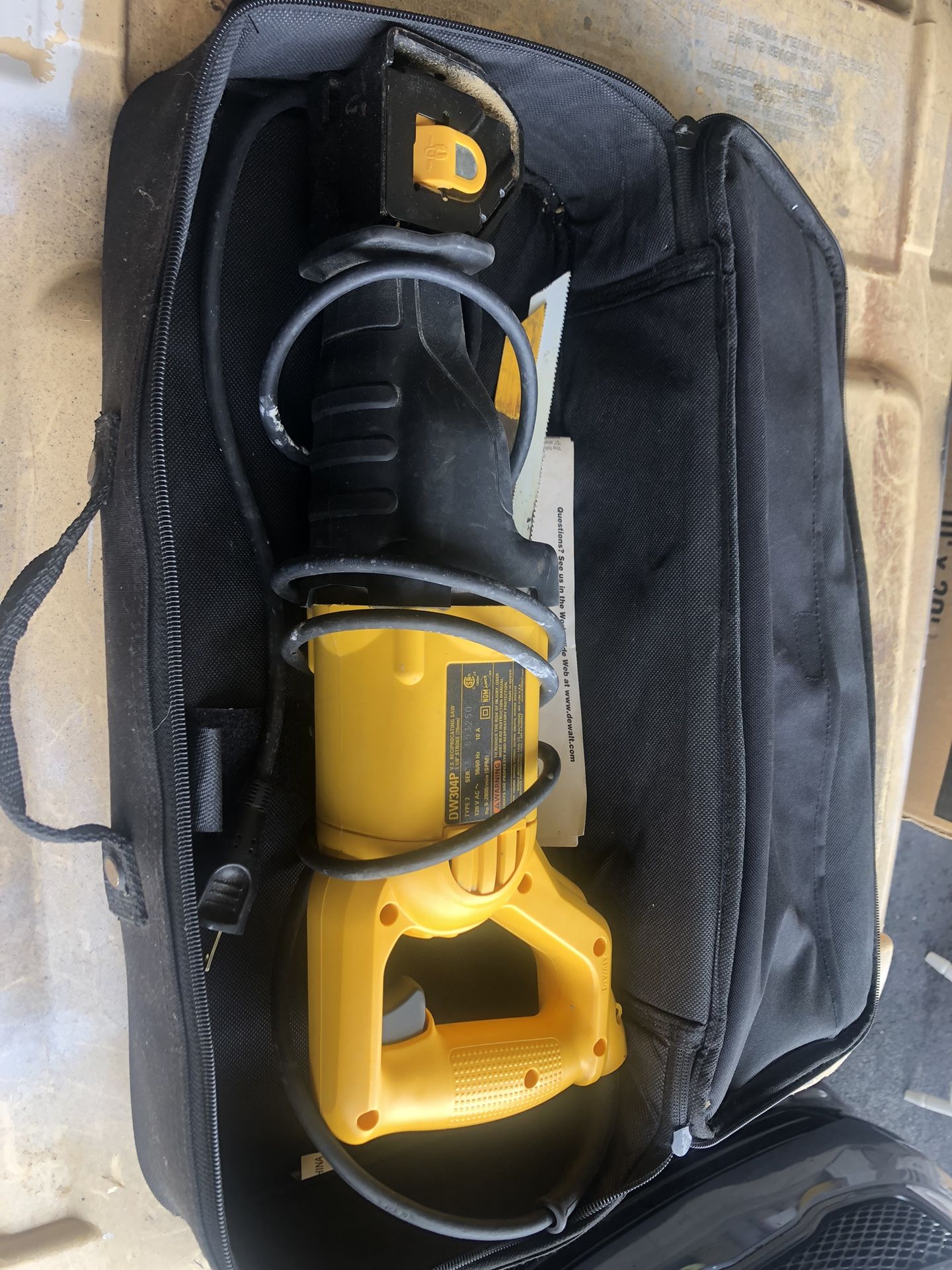 Dewalt Saw