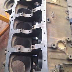 Ready To Build 350 Chevrolet  Block New Bore And Hone.060,cleaned And Checked  New Cam Bearings.  Deburred With Main Caps 2 Bolt. Apache Junction Ariz