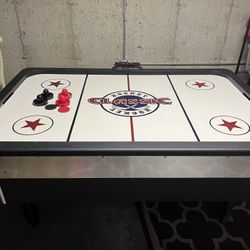 Air Hockey Table