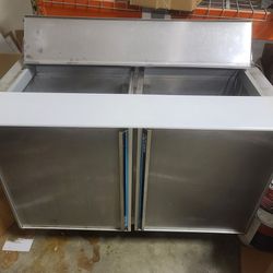 Silver King refrigerated prep cooler table 48" for commercial Kitchen