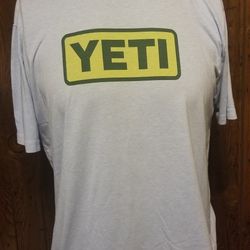 Yeti Tshirt. Size XXL. Blue