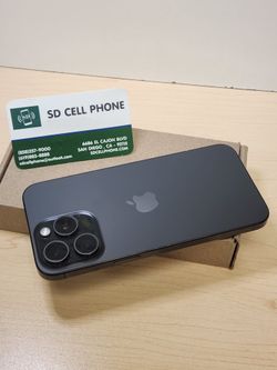 iPhone 15 pro max 256 gb Factory Unlocked Excellent Condition | Store Pick Up Only