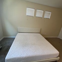 Cal King Bed. Details in Description