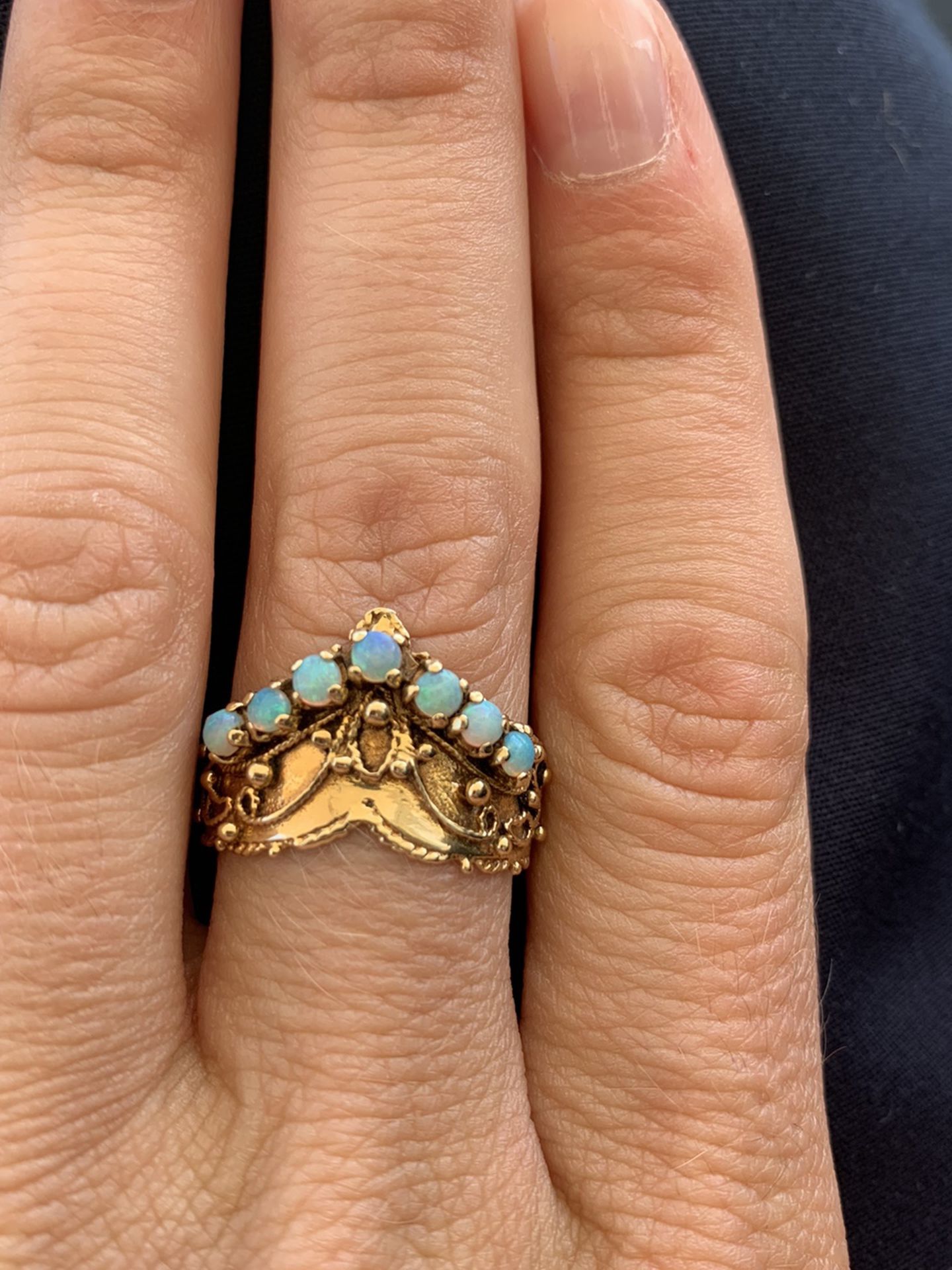 14k Gold And Opal Tiara Crown Ring 