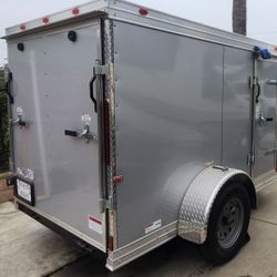 5x8 Enclosed Trailer