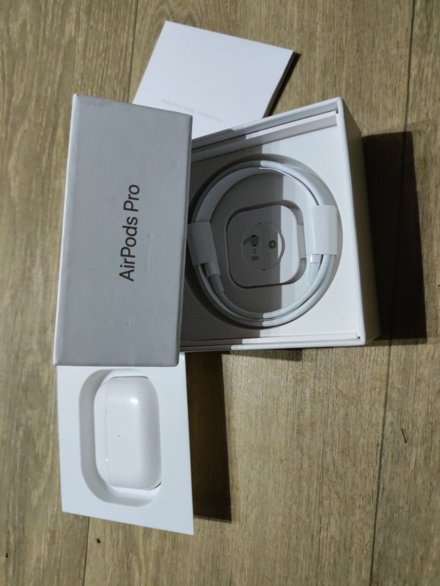 Air Pods2 Happy Valentine Day 59.99 Plus Shipping
