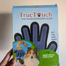 For Pets -- True-Touch Five Finger De-shedding Glove 