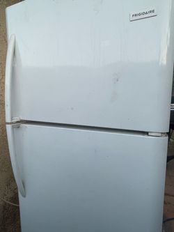 Frigidaire Refrigerator