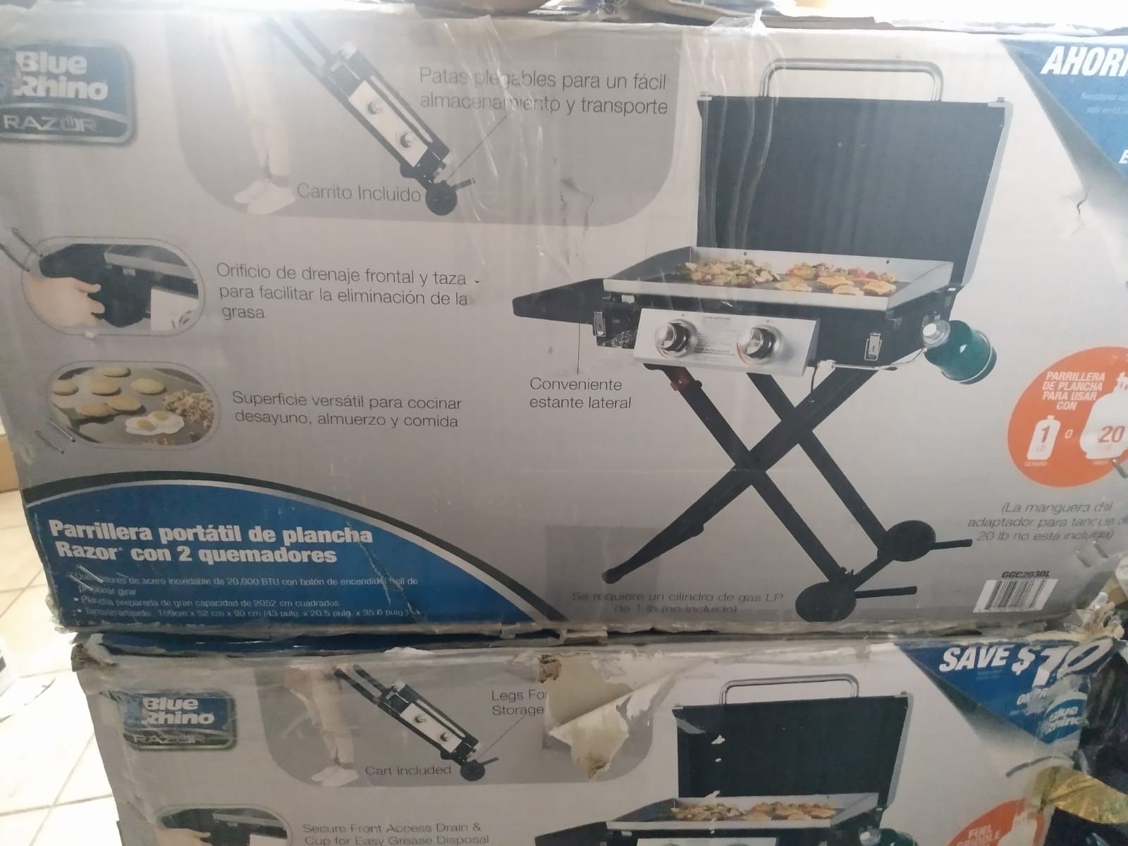 Blue Rhino Razor Griddle Black and Silver/Powder Coated 2-Burner Liquid Propane Gas Grill $150