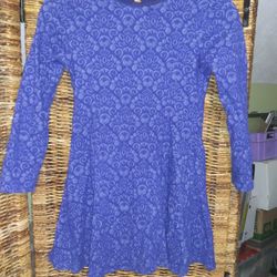 Gymboree Girl's Size 7/8 Royal Blue Textured Fit & Flare Dress

Excellent Condition!!

**Bundle and save with combined shipping**

