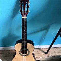 Little Lyon Classical Acoustic Guitar – Nylon Strings, Beginner-Friendly