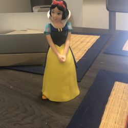 Snow White Bank
