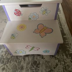 Girls Step Stool - Butterflies 