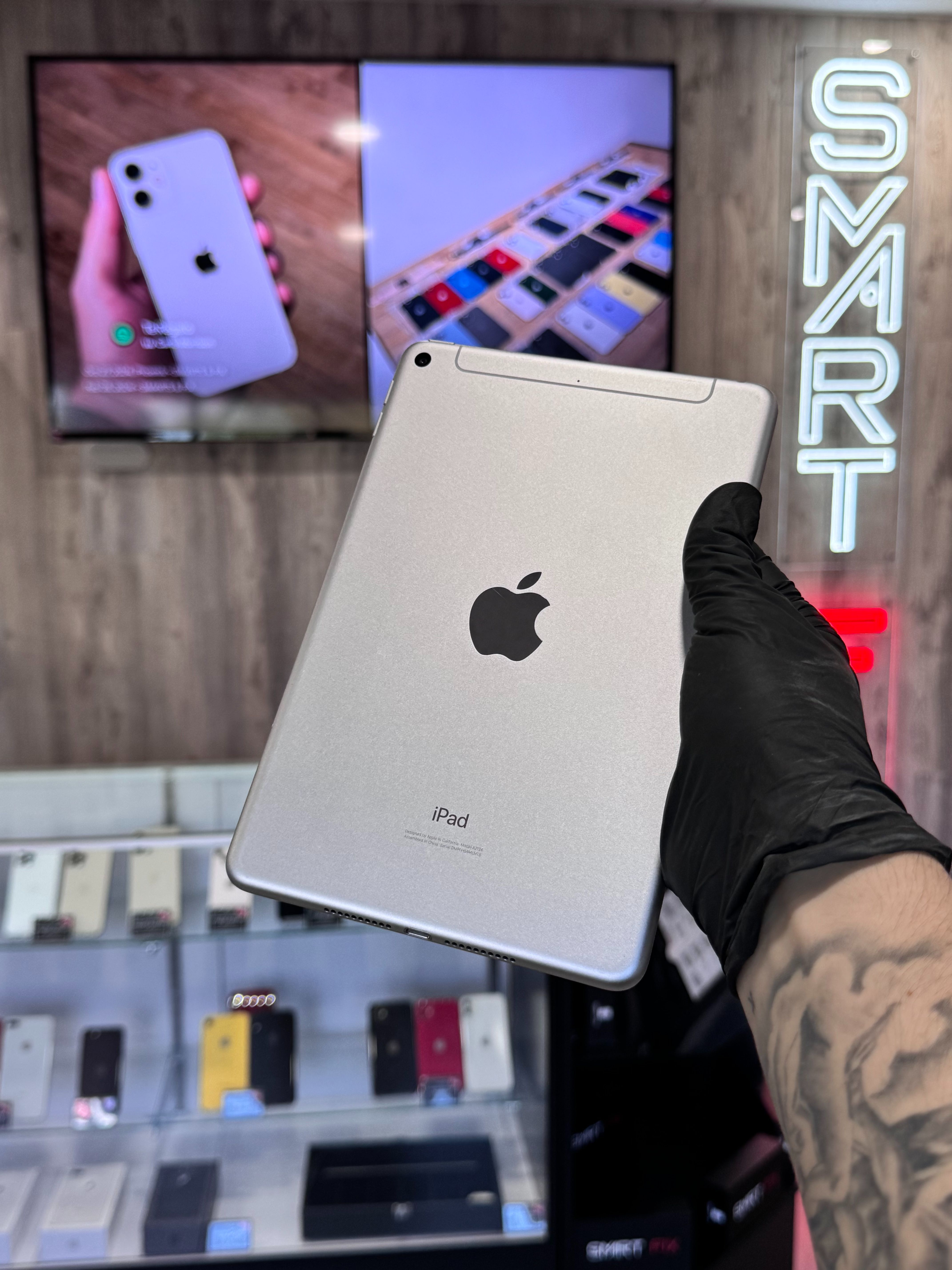 Apple iPad Mini 5 128 GB WiFi + Cellular - Grey (Unlocked) ) + Warranty