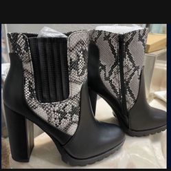 Womens Boots