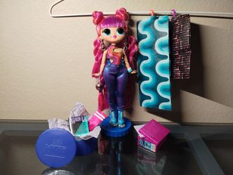 Season 3 OMG Doll Roller Chick