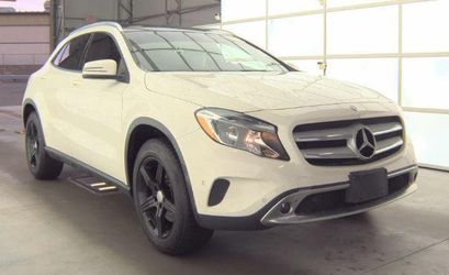 2015 Mercedes-Benz GLA 250