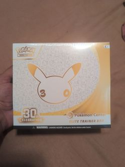 Pokemon center ETB