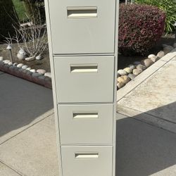 Metal Filing Cabinet 