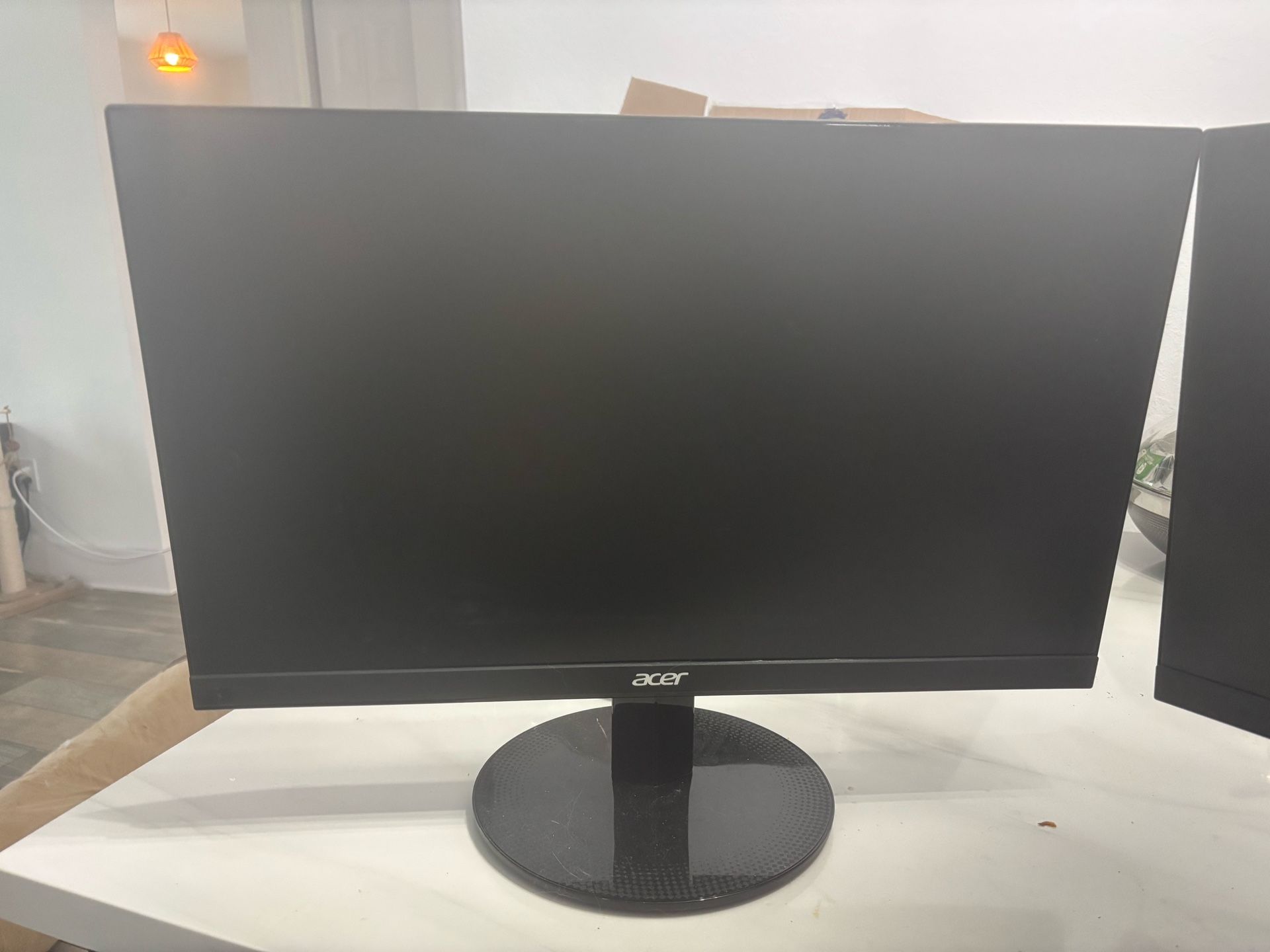 Acer 22” Monitor(s)