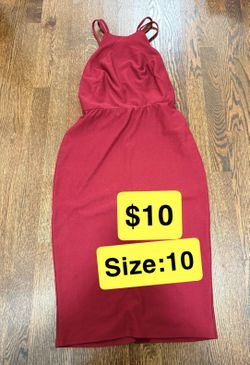 NEW Vestido Rojo Size 10