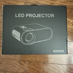 HOMPOW LED Portable Projector Model C10 New In Open Box