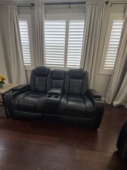 Ashley recliner set