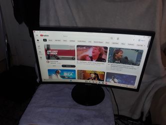 SAMSUNG Curved Monitor 24" Inch LED FHD 1080p Gaming Minitor (Super Slim D Model: LC24F39DFHLXZP HDMI Cable Includes