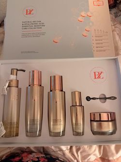 PZ Natural Nectar & Hyaluronic Acid Skincare Set