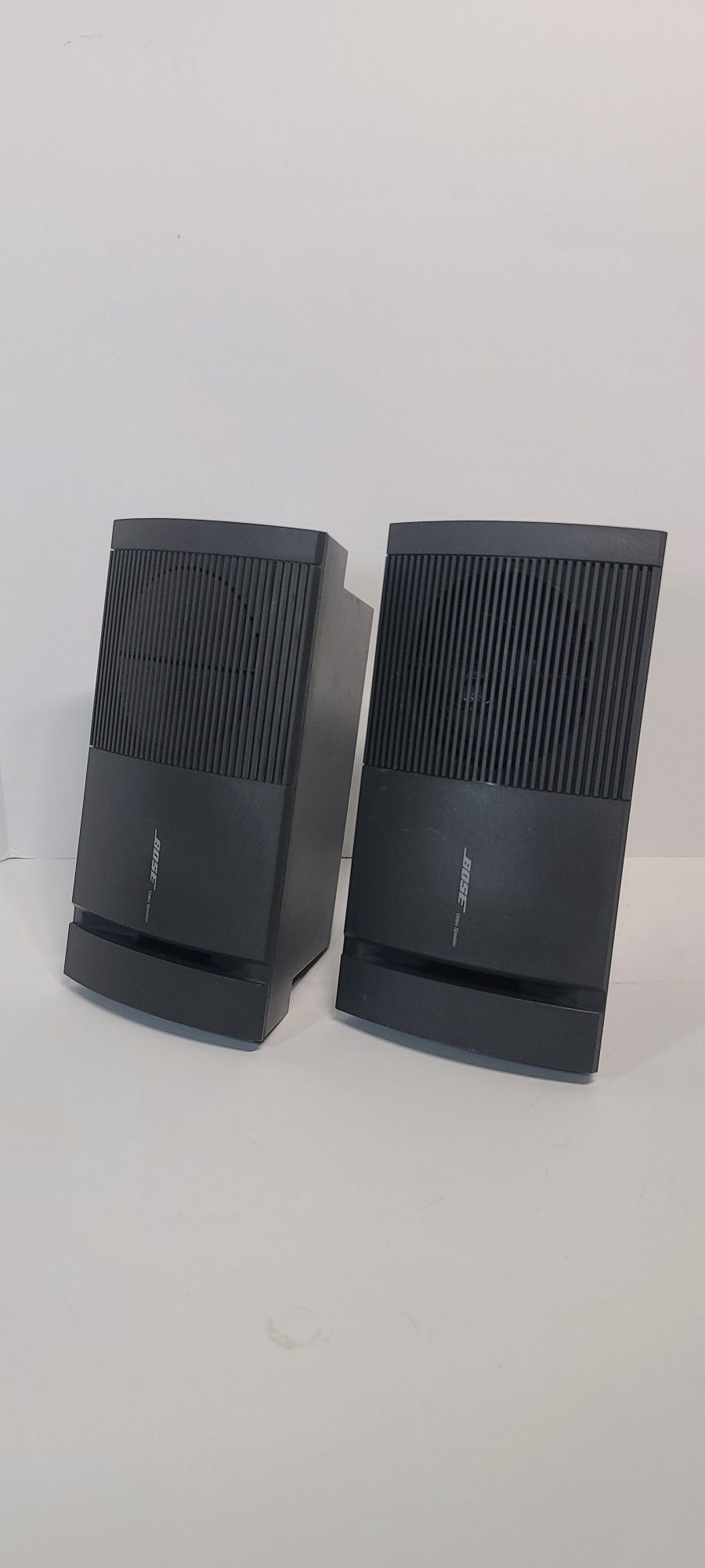 BOSE Model V-100 Surround / Video Speakers